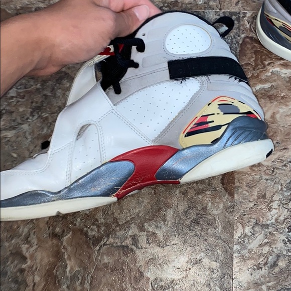 Air Jordan 8 - Picture 3 of 7